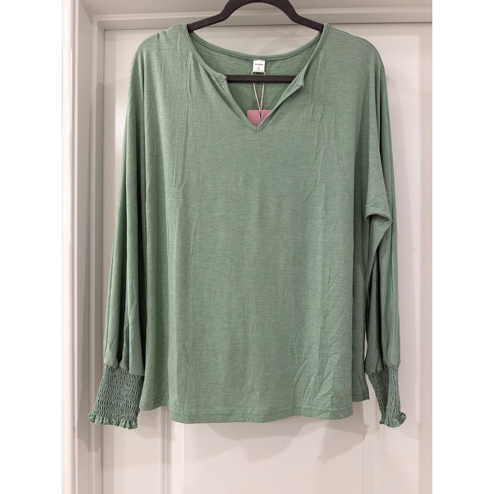Elgogy Women Large Sage Green Split V-Neck Smocked Cuff Long Sleeve Top NWT